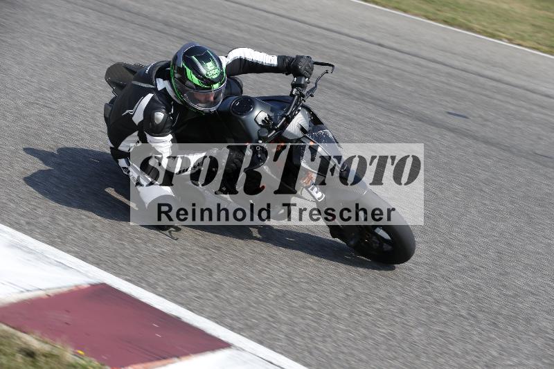 /Archiv-2025/49 26.08.2025 Cornu Master School ADR/rot-rouge/38